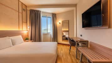 Deluxe Double Room | Pillow-top beds, desk, laptop workspace, blackout curtains