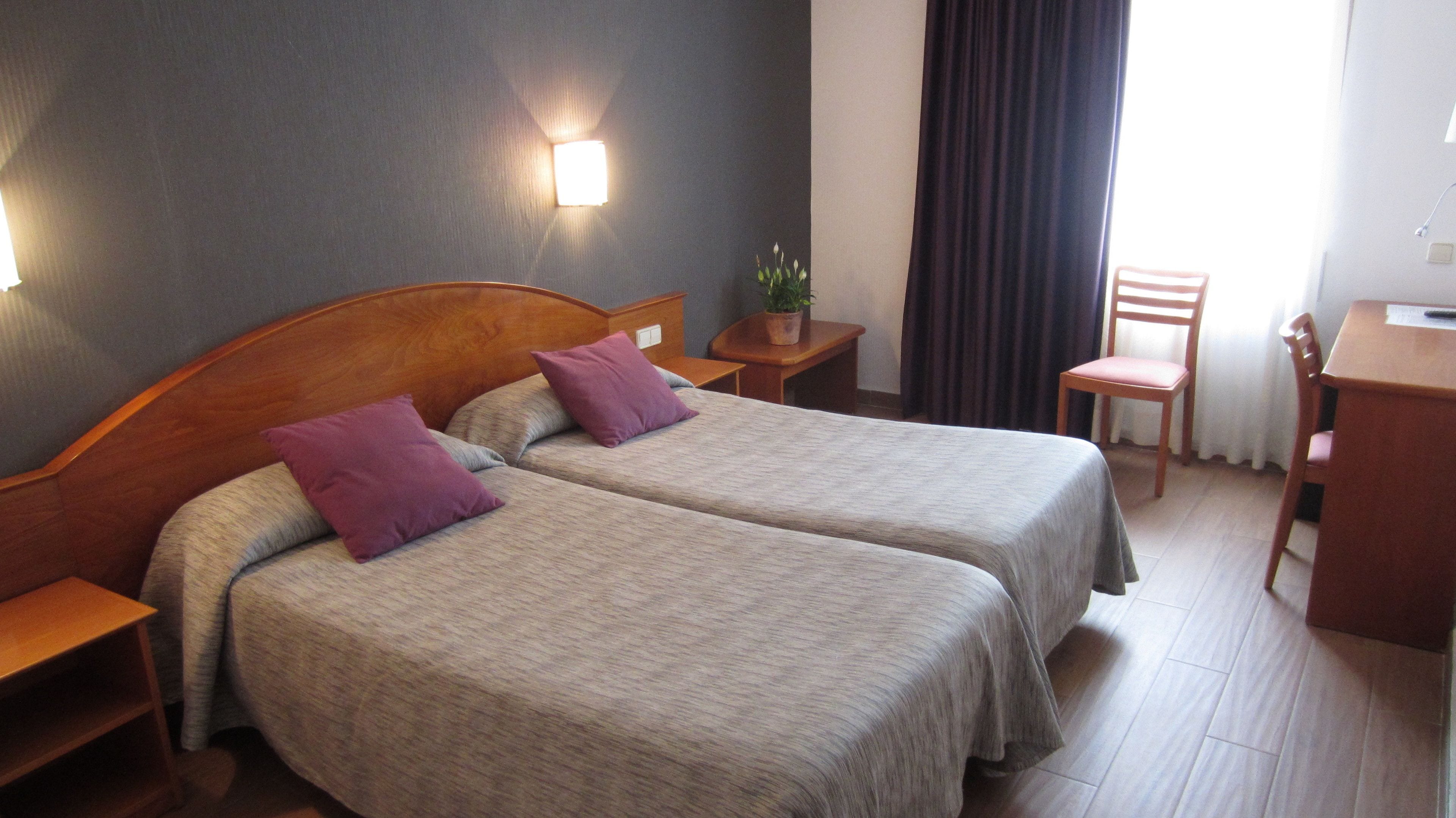In-room safe, desk, cribs/infant beds, rollaway beds