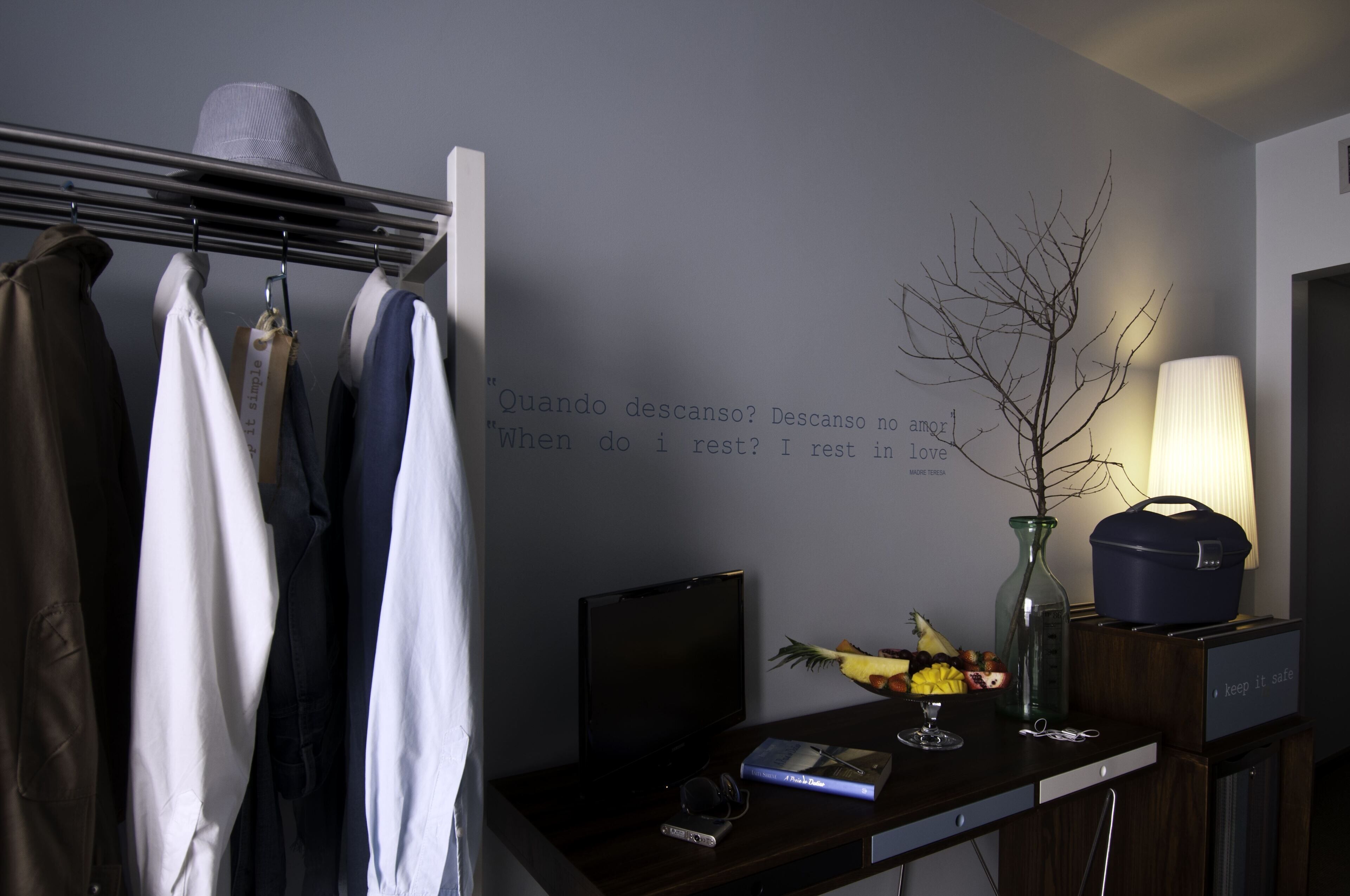 1 bedroom, hypo-allergenic bedding, minibar, in-room safe