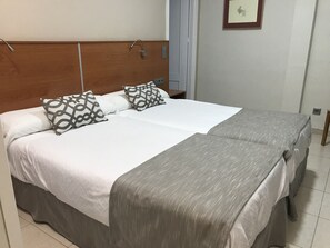 Minibar, chambres insonorisées, Wi-Fi gratuit, draps fournis