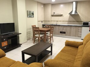 Apartment, 2 Bedrooms | Living room | TV - Hotel Alfonso VIII (Cuenca)