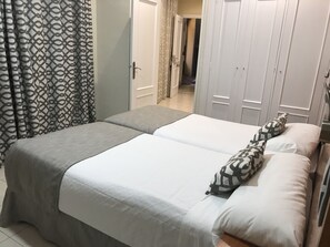 Apartamento, 2 habitaciones | Minibar, sistema de insonorización, wifi gratis y ropa de cama