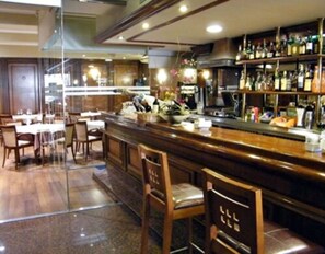 Bar (en la propiedad)