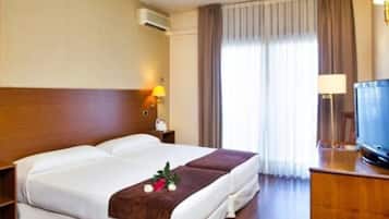 In-room safe, desk, free cribs/infant beds, free WiFi