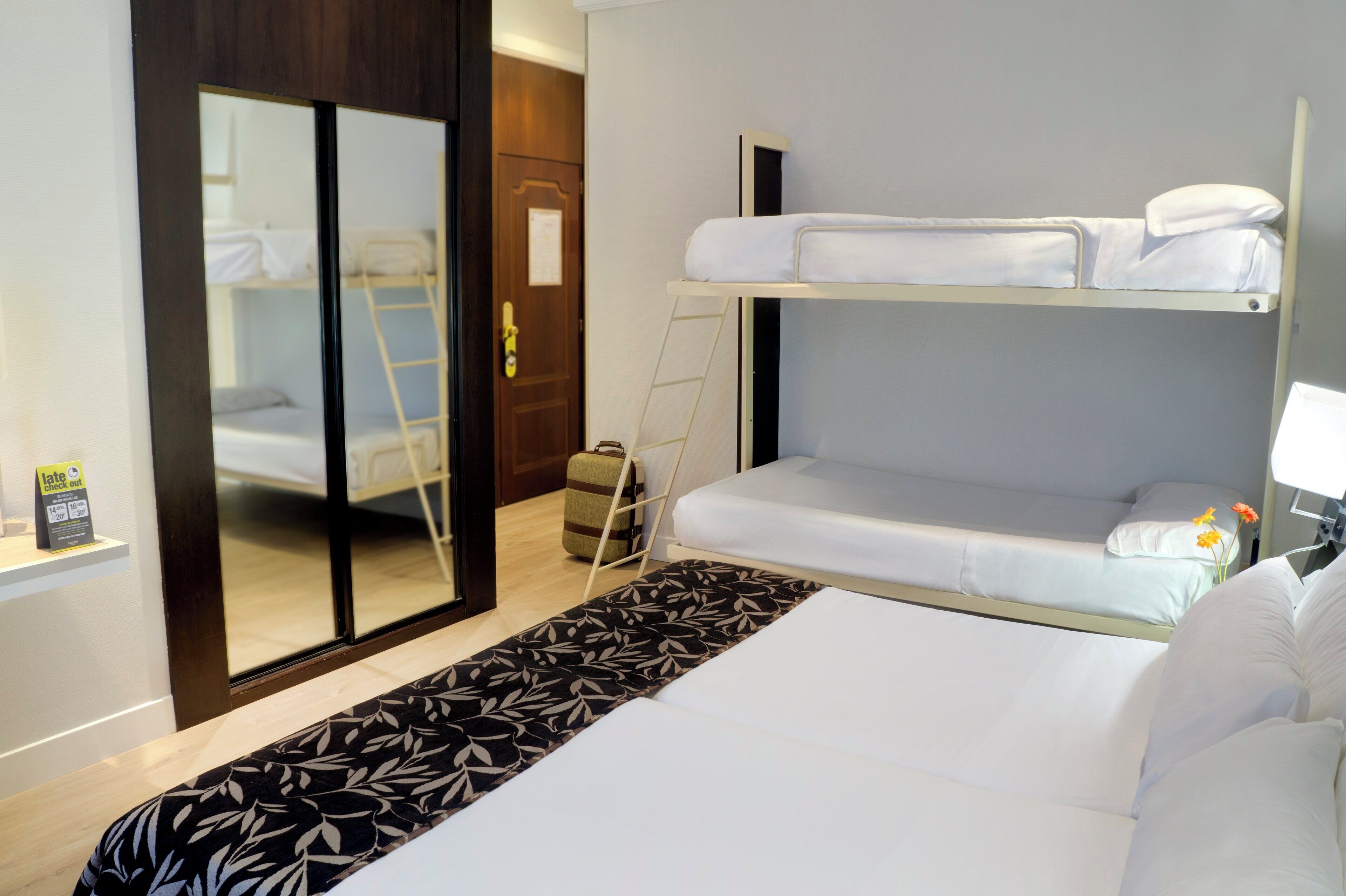 Photo - Sercotel Las Torres