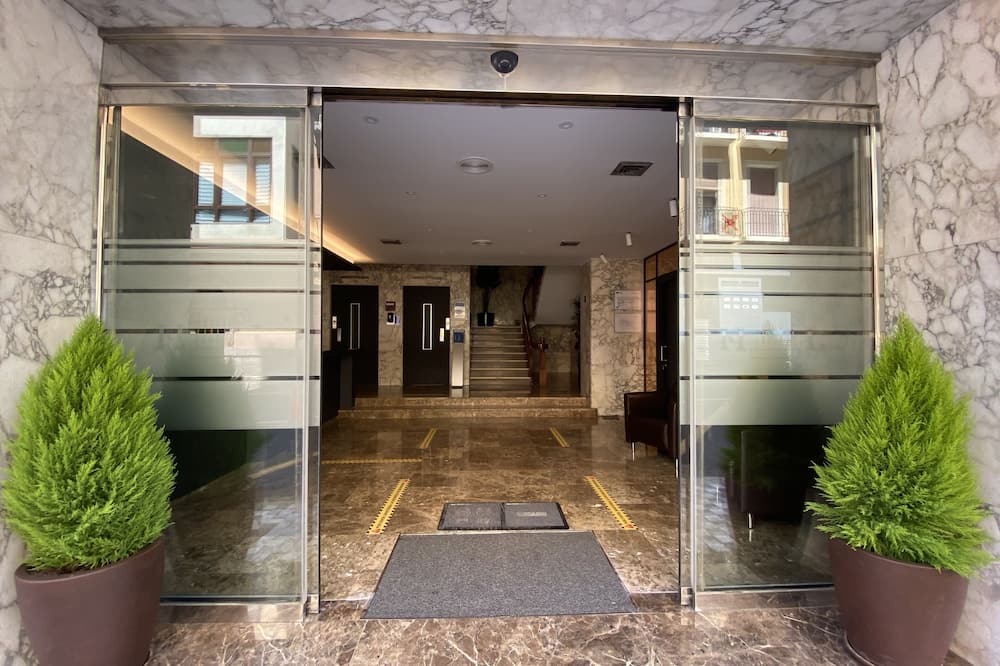 Hotel Leuka