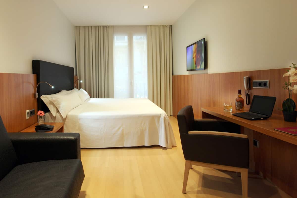 In-room safe, desk, laptop workspace, blackout drapes