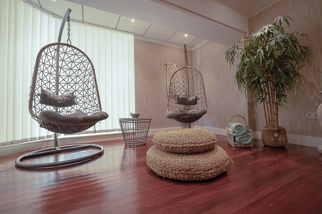 couples treatment room(s), sauna, hot tub, steam room