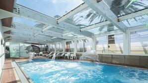 Espace de soins pour les couples, sauna, bain à remous, hammam