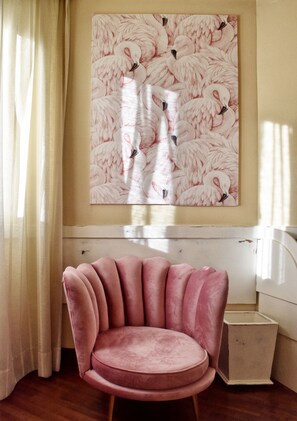 ห้องดับเบิล | มินิบาร์, ตู้นิรภัยในห้องพัก, โต๊ะทำงาน, เปล/เตียงเด็กอ่อน (ฟรี)