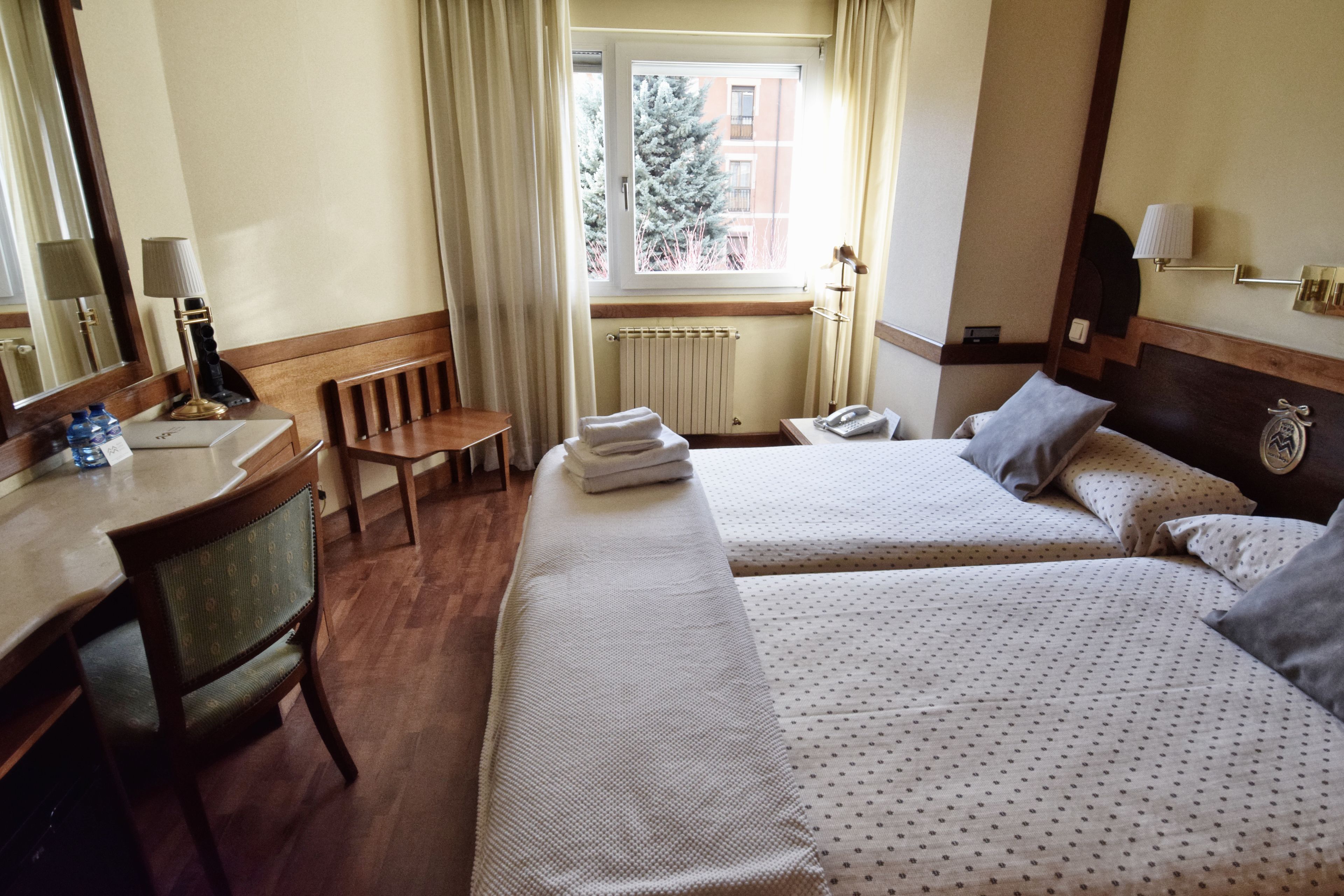 Tweepersoonskamer | Kameruitzicht