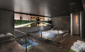 Sauna, Whirlpool, Dampfbad, Türkisches Bad/Hamam, Körperpeelings