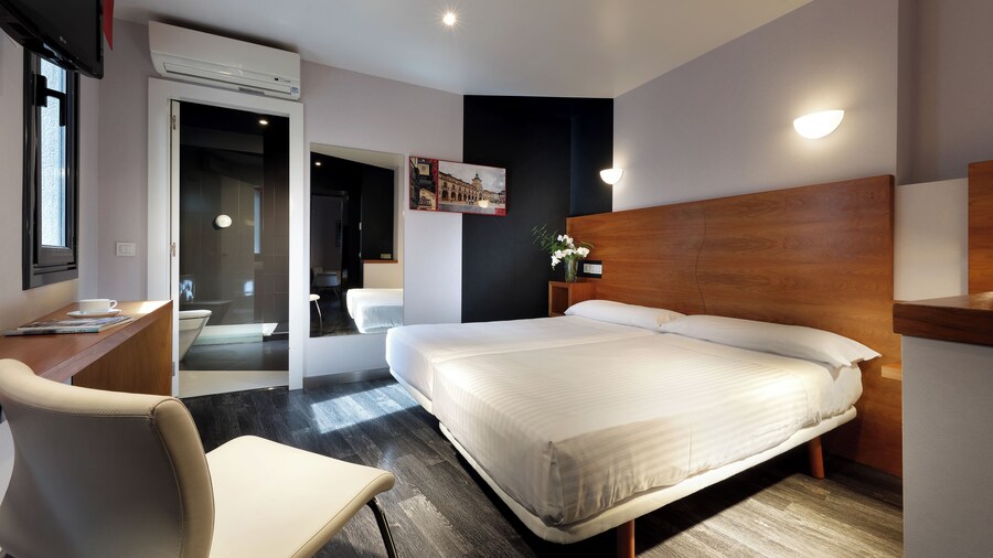 Exe Hotel El Magistral