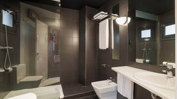 Superior Room | Premium bedding, down duvets, minibar, in-room safe
