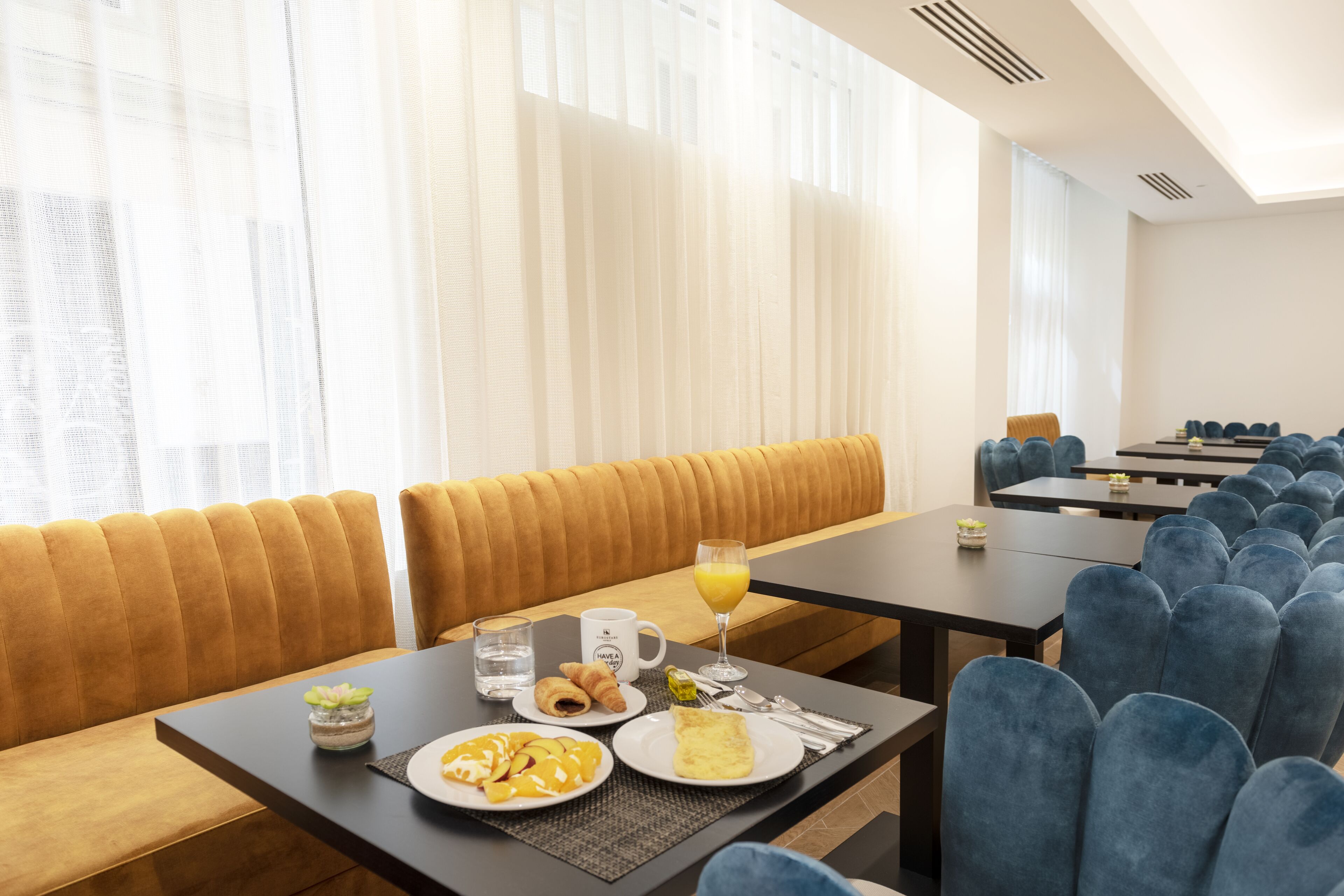 Photo - Eurostars Mediterranea Plaza