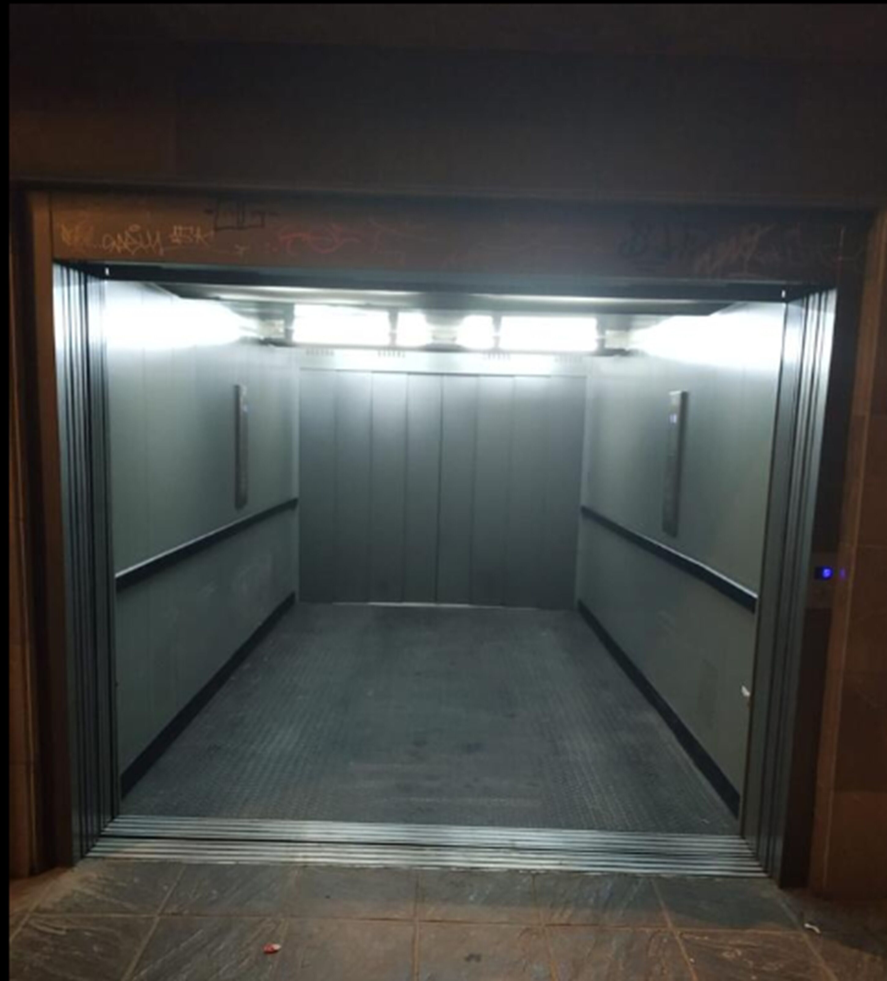 self-parking (surcharge) 15 per day