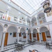 Los Omeyas Hotel