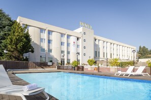 Seasonal outdoor pool