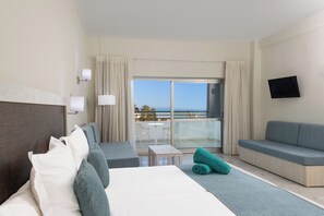 Individuelt dekorert, individuelt innredet og skrivebord