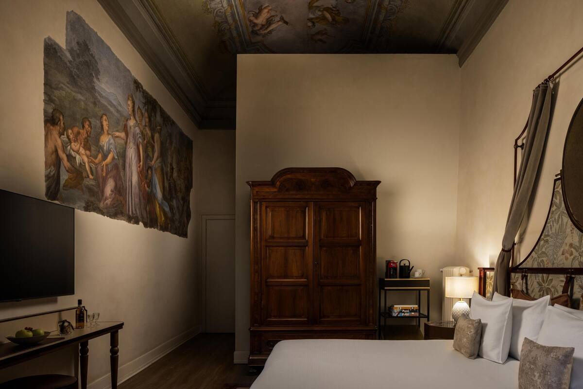 Gherardini Junior Suite | Minibar, coffres-forts dans les chambres, bureau, lits bébé (gratuits)