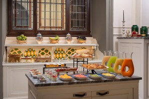 Daily buffet breakfast for a fee