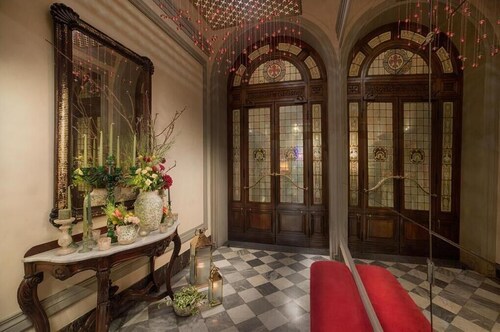 NH Collection Firenze Porta Rossa