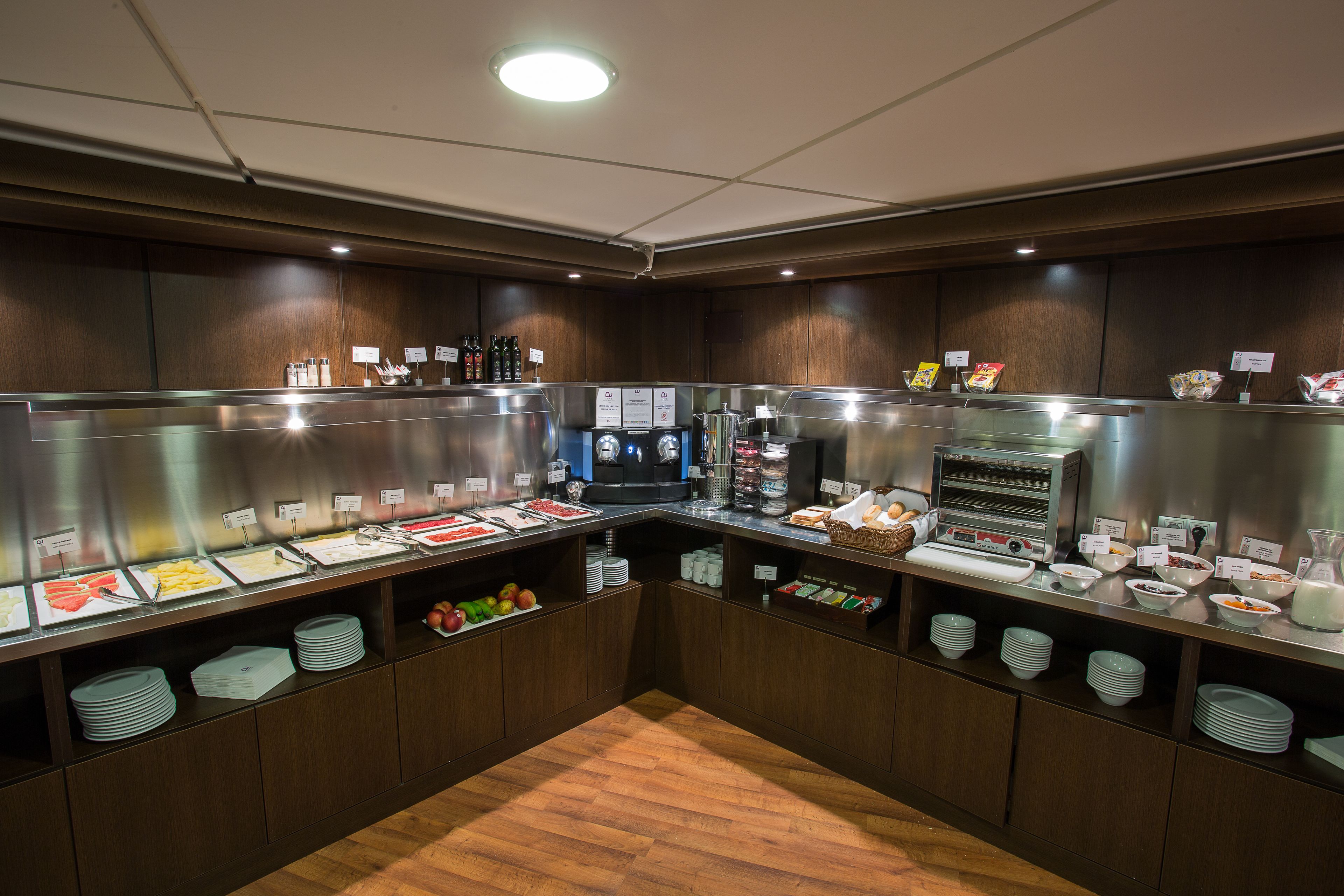 daily buffet breakfast (eur 10 per person)