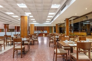 Frühstück, Mittagessen, Abendessen, internationale Küche