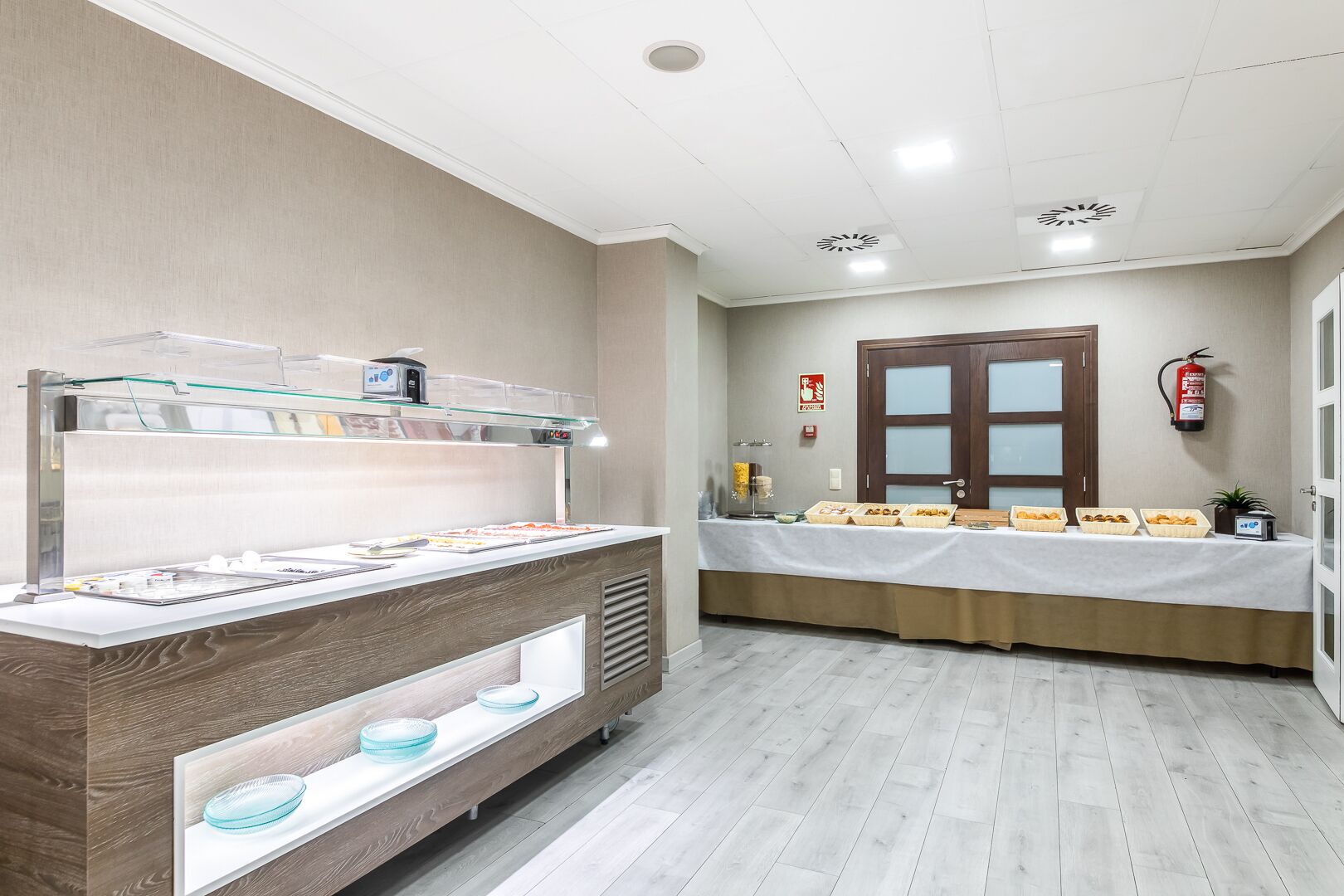 Frühstücksbuffet am Wochenende (10 EUR pro Person)