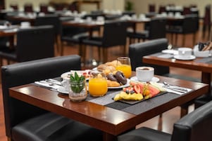Daily buffet breakfast for a fee