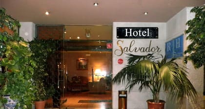 Salvador Hotel