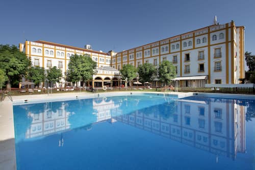 Seasonal outdoor pool, pool umbrellas, pool loungers