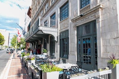 伯明翰雷德蒙特库里奥典藏希尔顿酒店