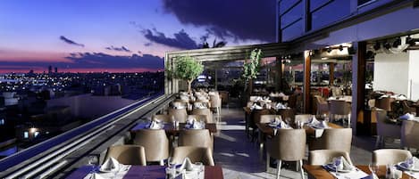 Breakfast, lunch, dinner served; Turkish cuisine, sea views