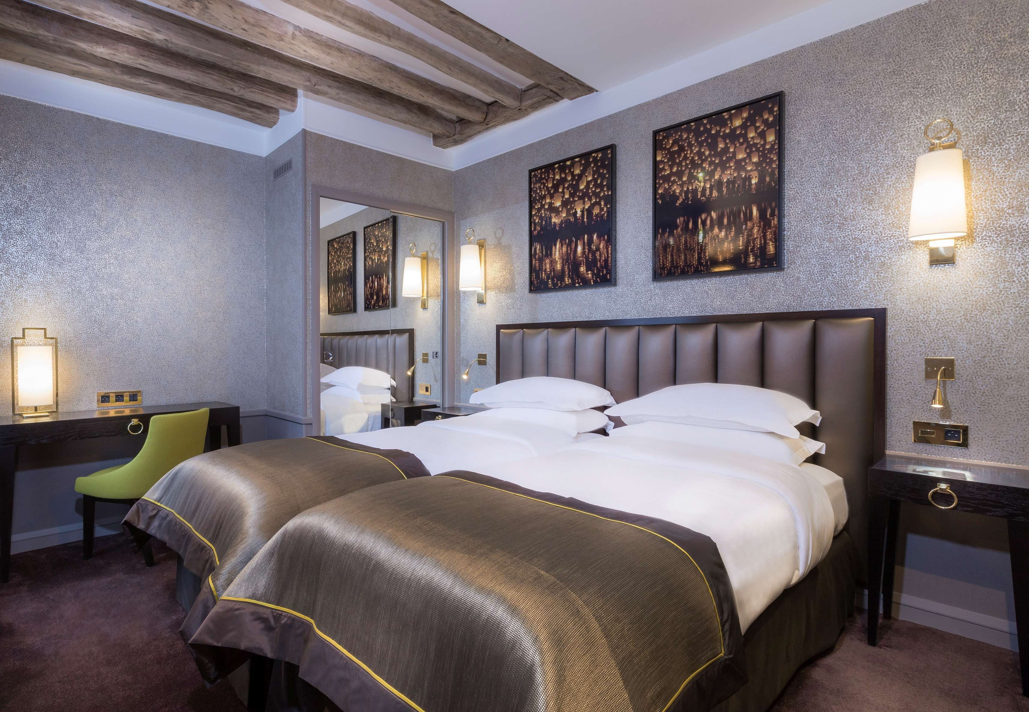 superior twin room | 1 bedroom, desk, soundproofing, iron/ironing board