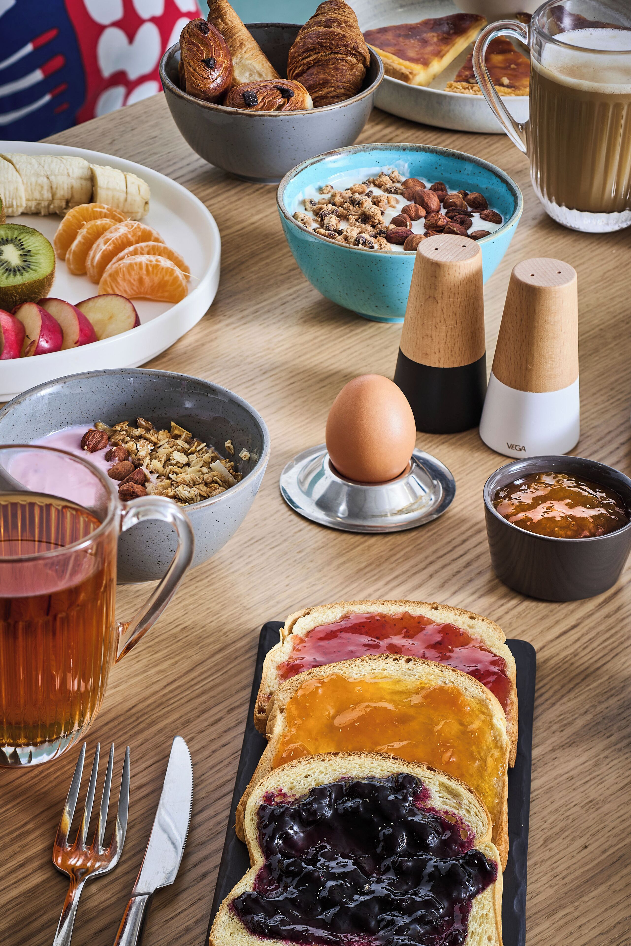 Photo - Hotel Cervantes by Happyculture