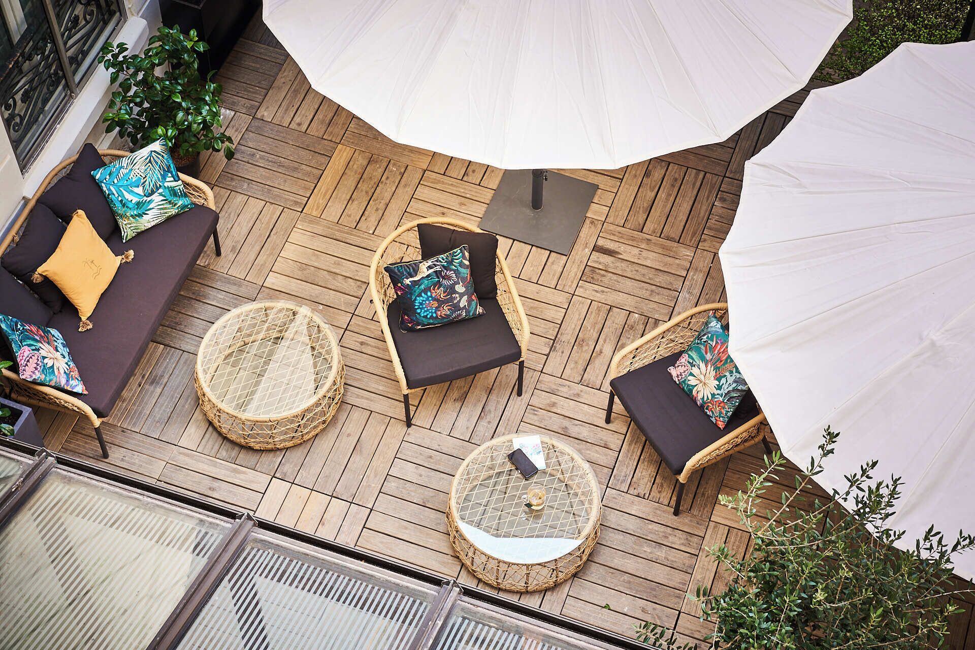 Photo - Hotel Cervantes by Happyculture