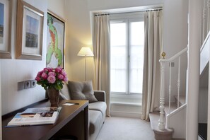 Suite (Double) | Minibar, caja fuerte, escritorio y wifi gratis