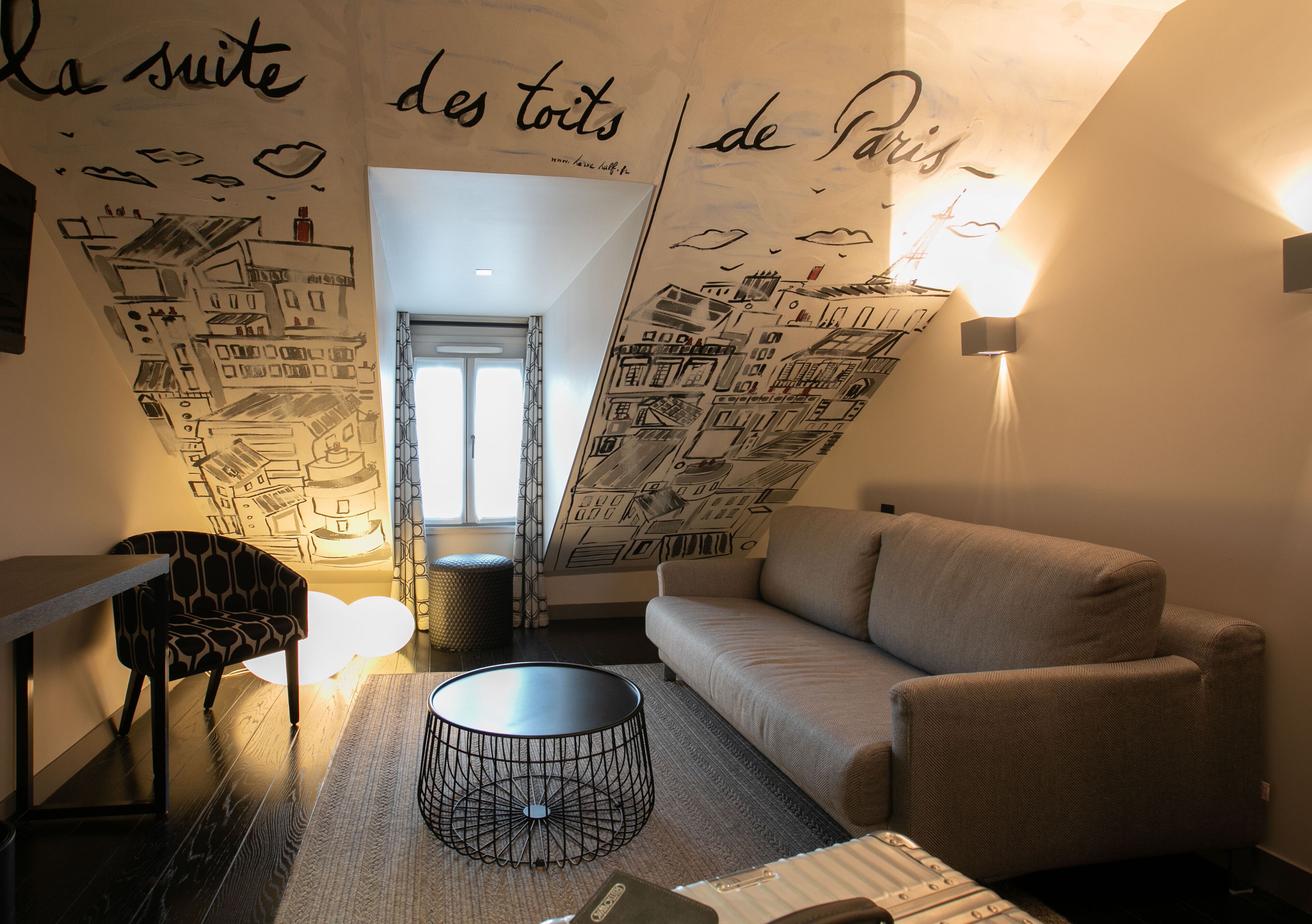 suite | 2 bedrooms, premium bedding, in-room safe, desk