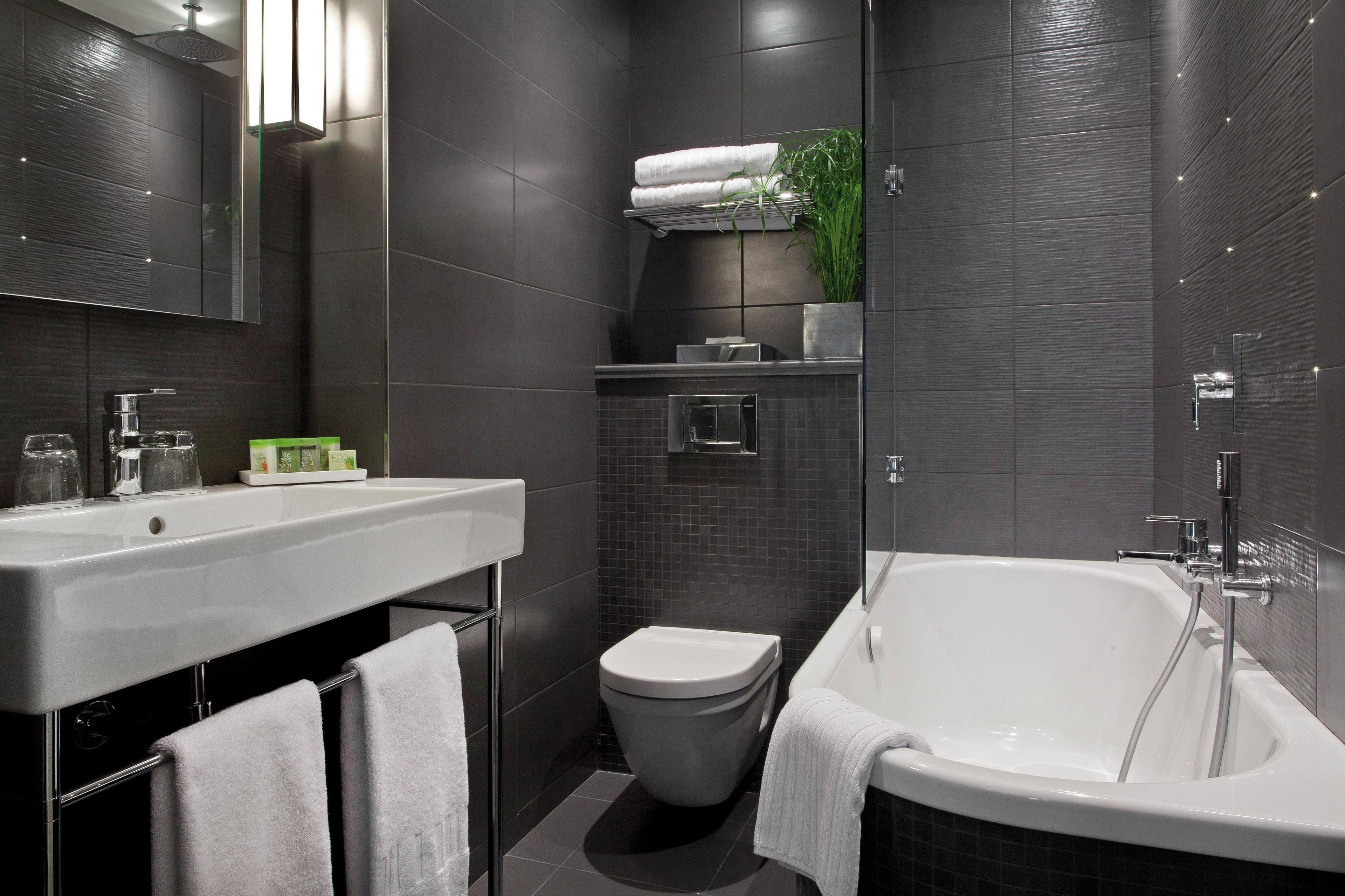 privilege double or twin | bathroom | free toiletries, hair dryer, slippers, towels
