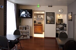 Sala de estar en el lobby