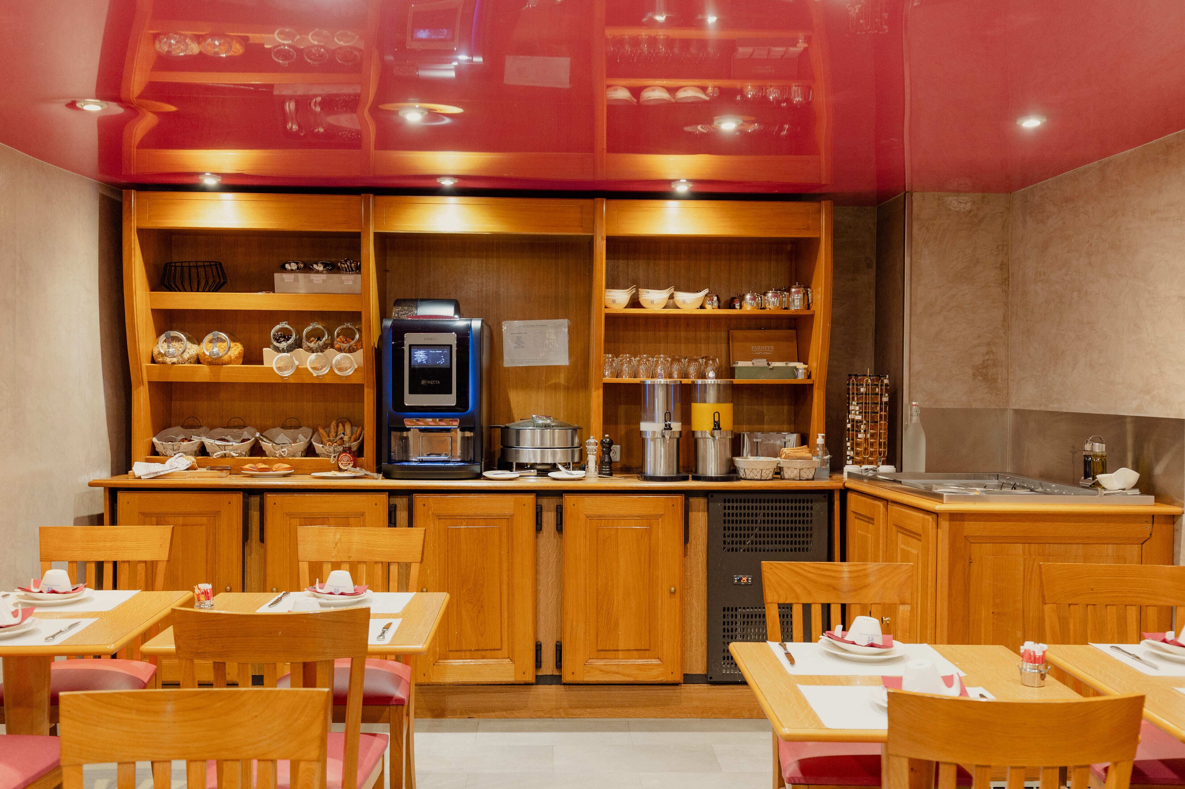 daily buffet breakfast (eur 14 per person)