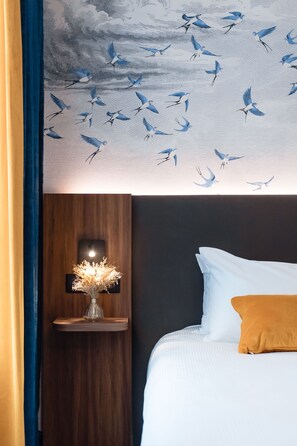 Ropa de cama de alta calidad y camas con pillow-top
