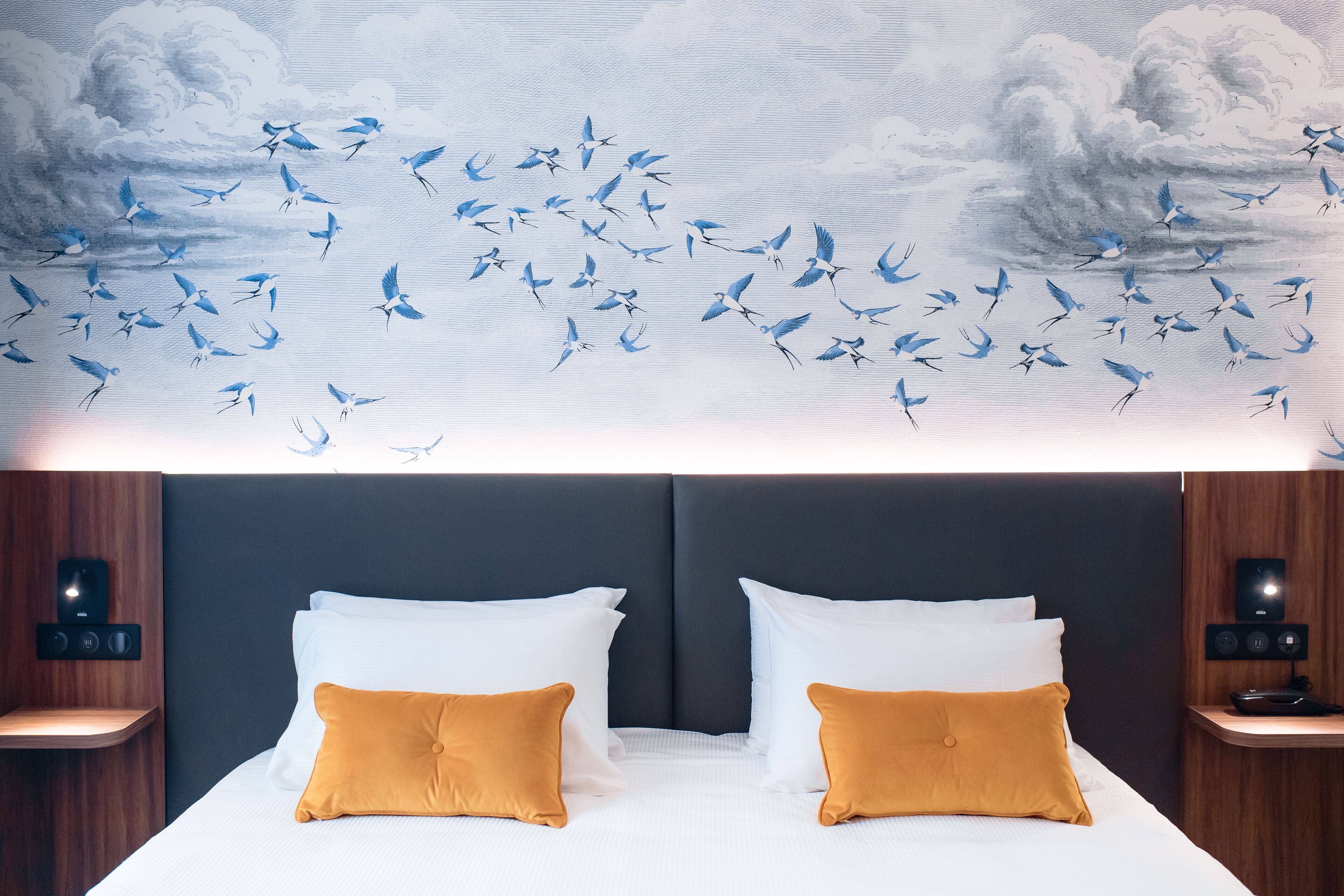 suite | 1 bedroom, premium bedding, pillow-top beds, in-room safe