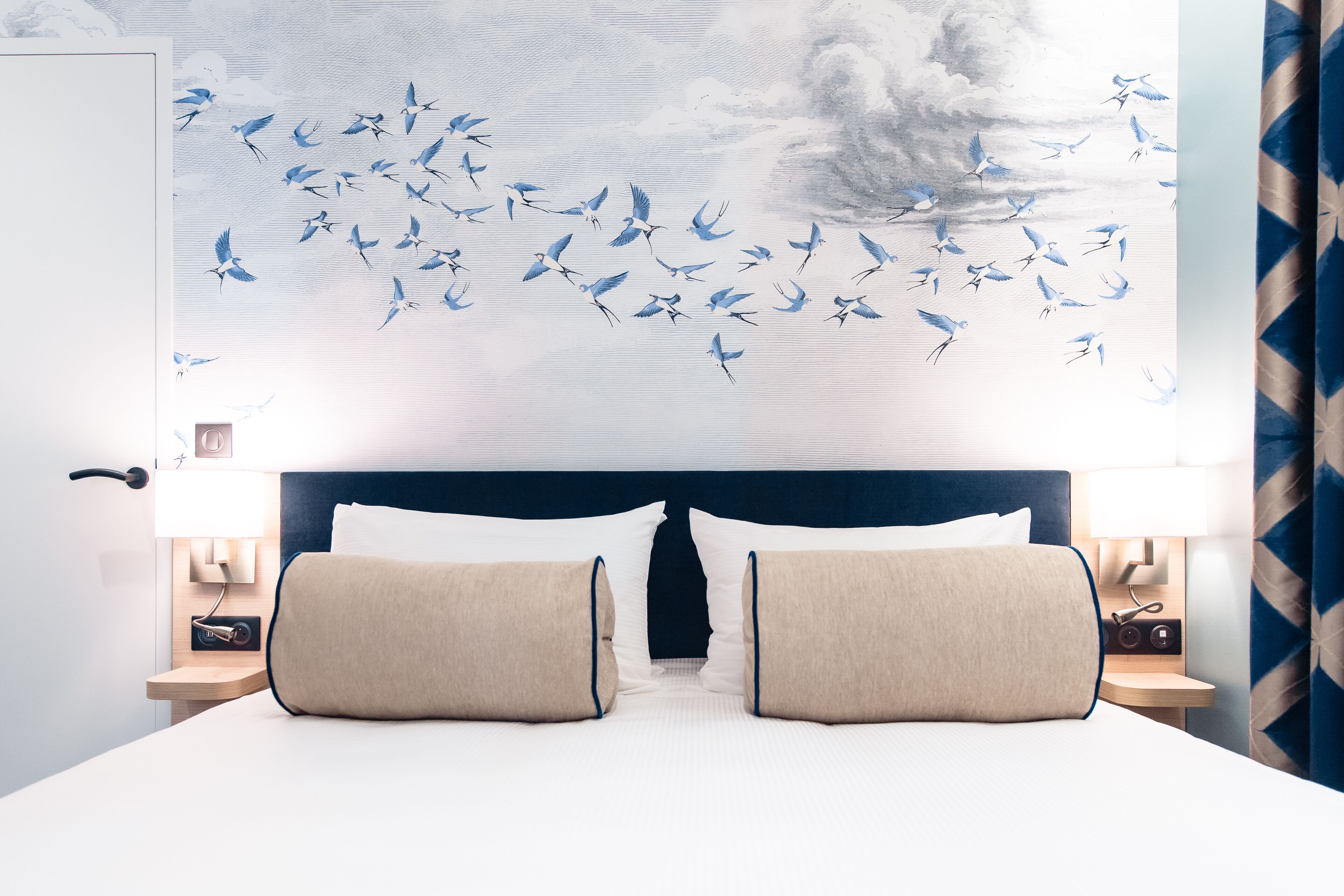 apartment | 1 bedroom, premium bedding, pillow-top beds, in-room safe