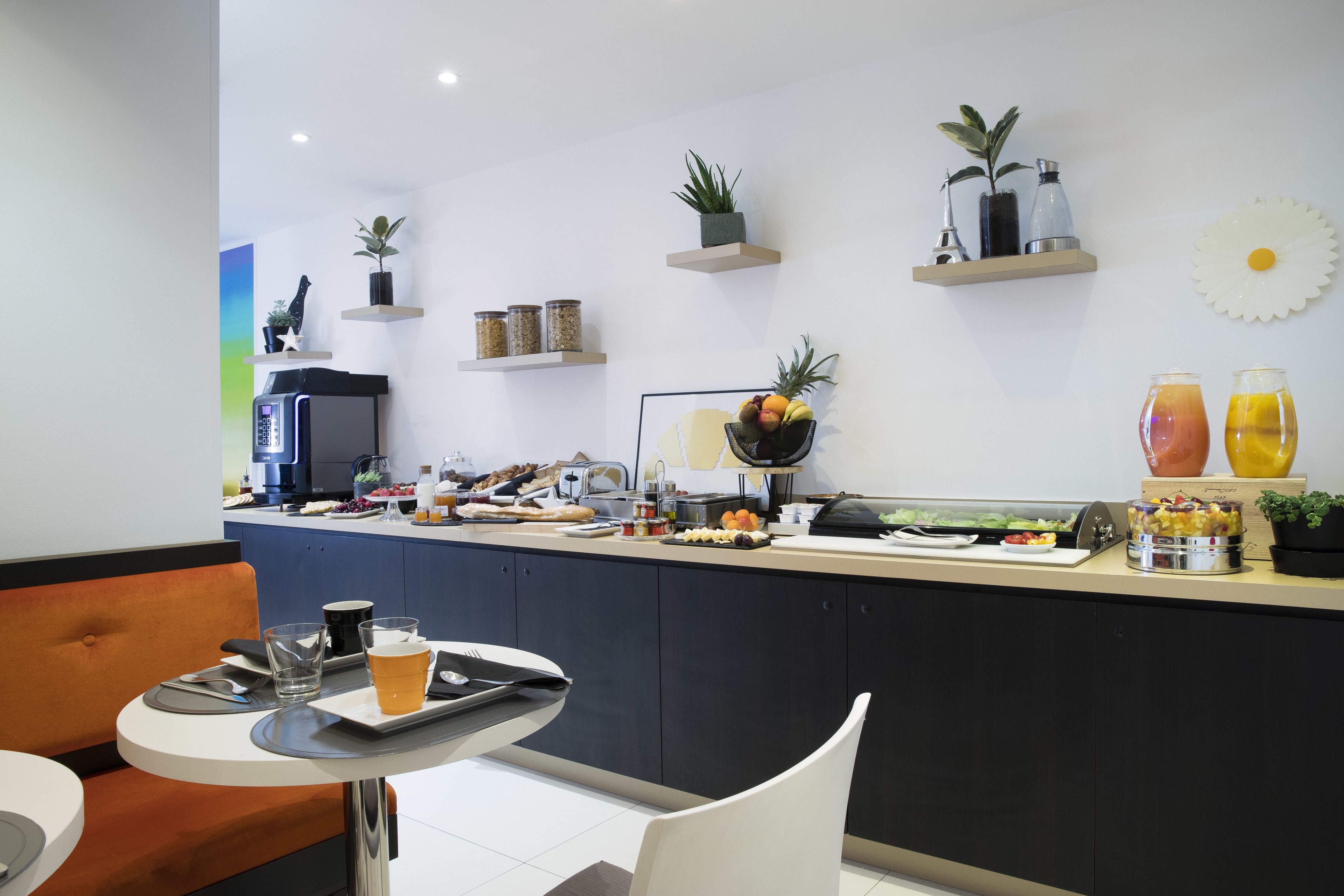 Daily buffet breakfast (EUR 17.50 per person)