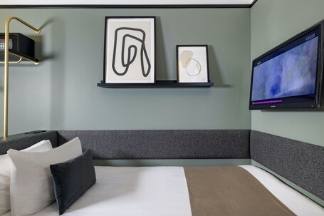 Hotel Palais De Chaillot - Image 34