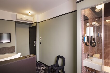 Hotel Palais De Chaillot - Image 41