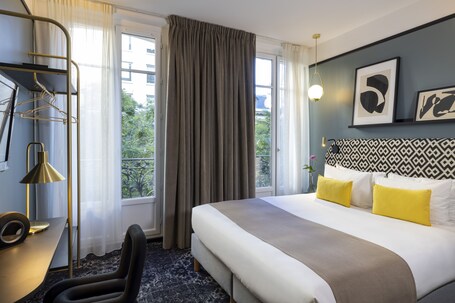 Hotel Palais De Chaillot - Image 10