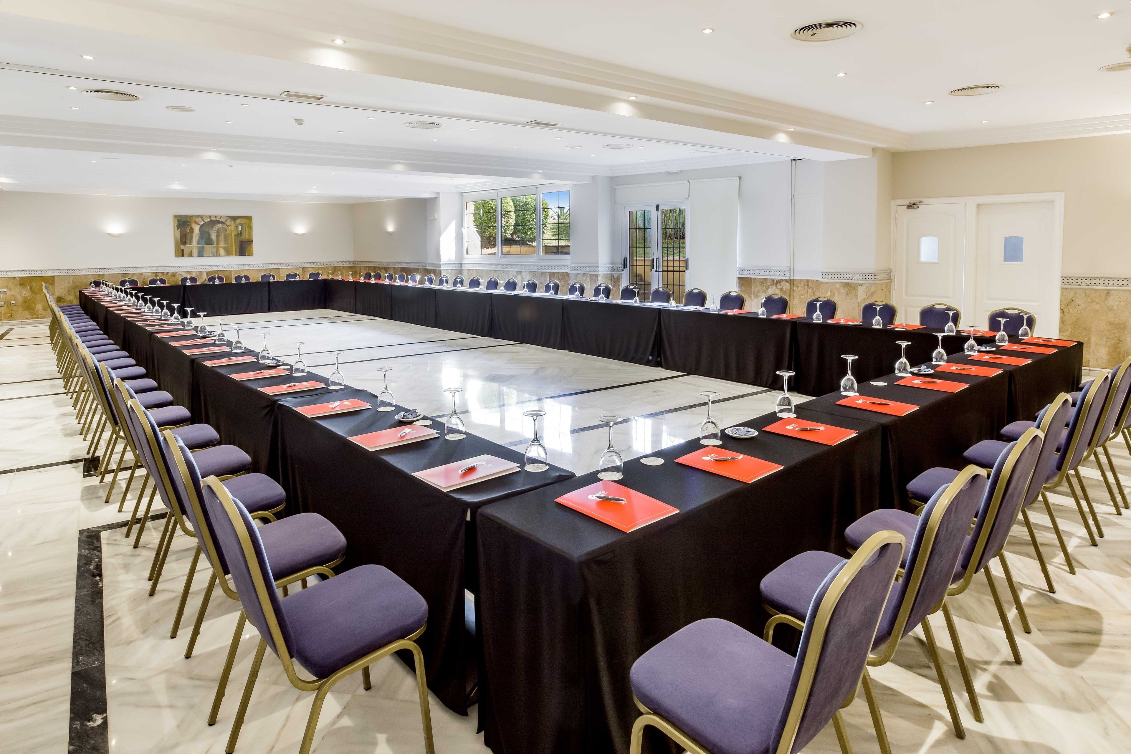 Foto - Exe Las Adelfas